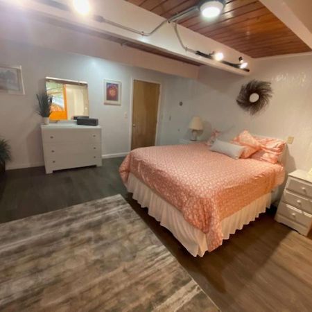 Spacious Lower Level Living All For You! Corvallis Esterno foto