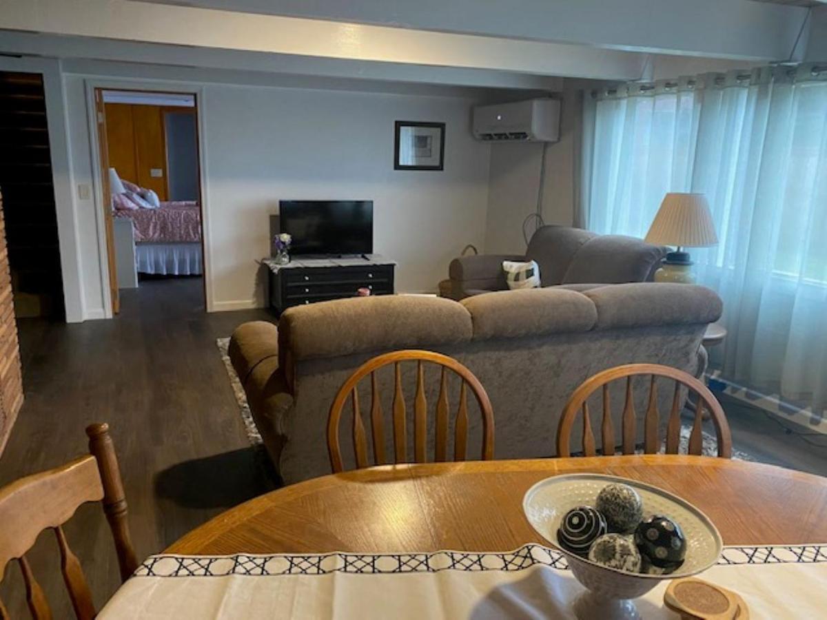 Spacious Lower Level Living All For You! Corvallis Esterno foto