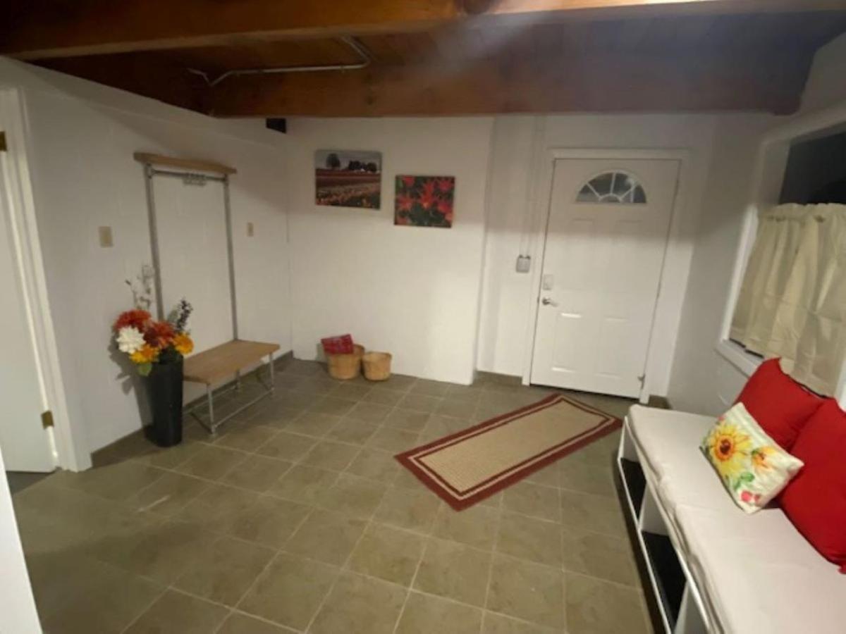 Spacious Lower Level Living All For You! Corvallis Esterno foto