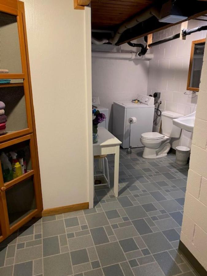 Spacious Lower Level Living All For You! Corvallis Esterno foto